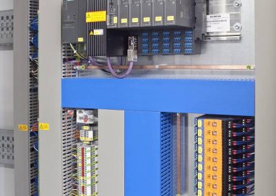 Große Schaltschrank-Systeme | KTB Schaltanlagen & Service GmbH